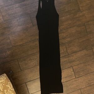 Elegant Black Sleeveless Dress